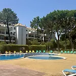 Sun - Shared Pool - 10 Guests - Albufeira